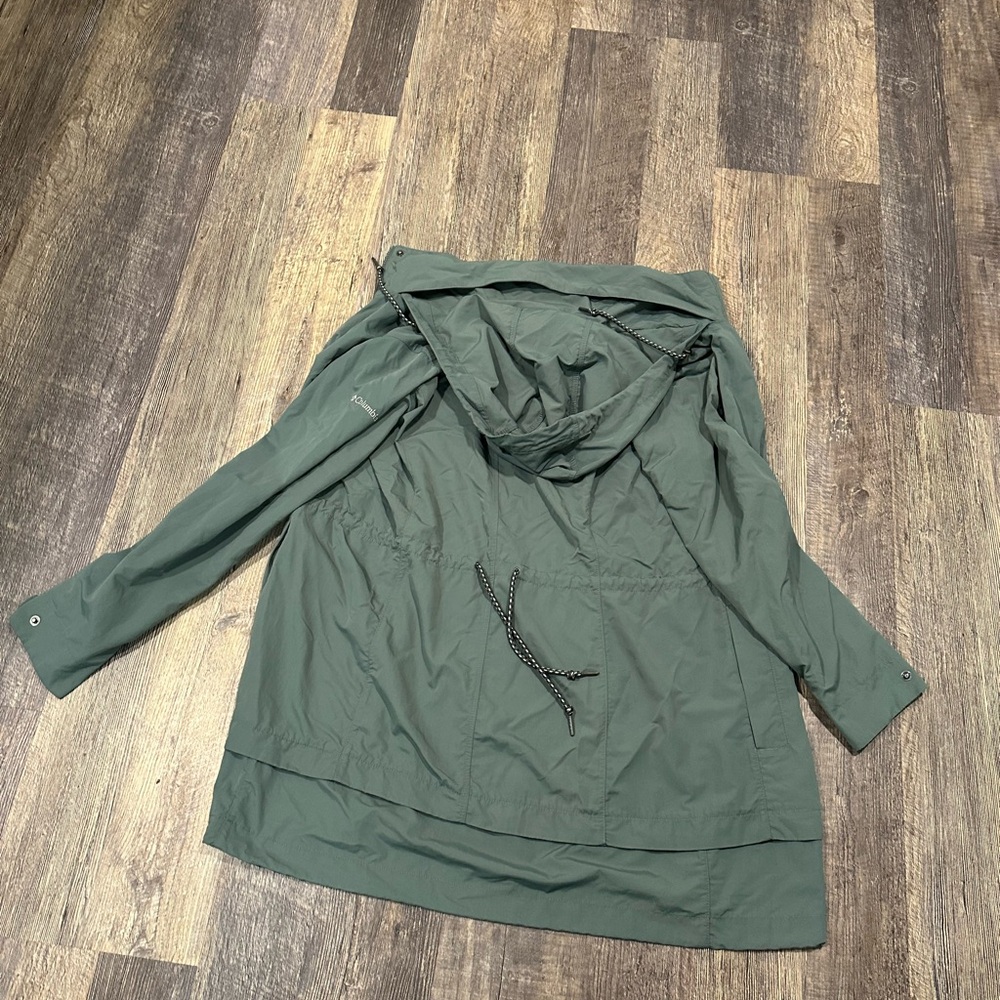 Columbia Women's Utility Jacket in Forest Green